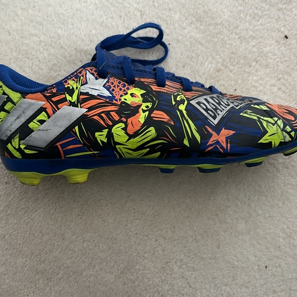 Leo Messi kids cleats - Picture 2 of 6